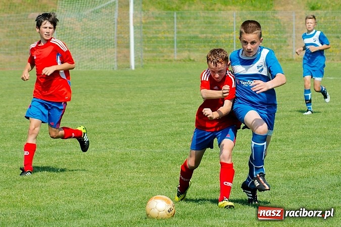 Zdjęcie w galerii na portalu naszraciborz.pl: Młodziki Unii bezlitosne dla Świerklan. Awans dla raciborzan! wiadomości z regionu
