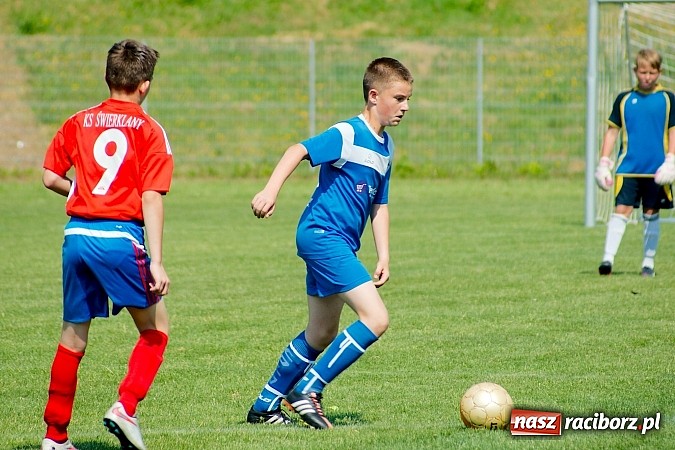 Zdjęcie w galerii na portalu naszraciborz.pl: Młodziki Unii bezlitosne dla Świerklan. Awans dla raciborzan! wiadomości z regionu