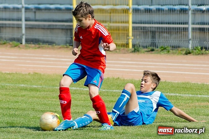 Zdjęcie w galerii na portalu naszraciborz.pl: Młodziki Unii bezlitosne dla Świerklan. Awans dla raciborzan! wiadomości z regionu