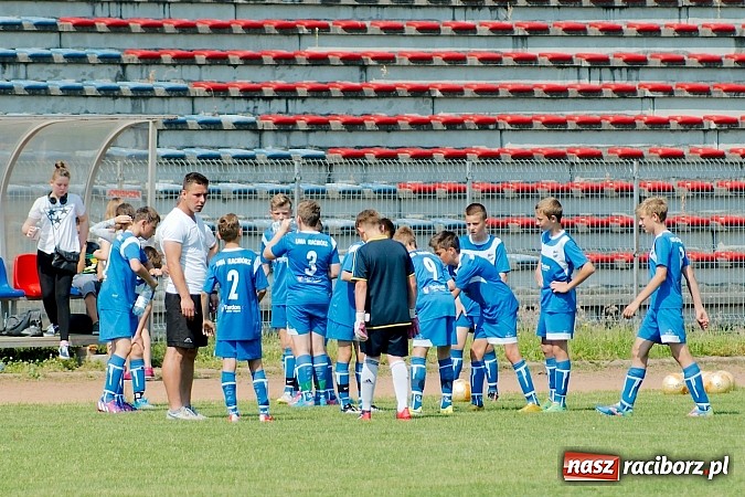 Zdjęcie w galerii na portalu naszraciborz.pl: Młodziki Unii bezlitosne dla Świerklan. Awans dla raciborzan! wiadomości z regionu