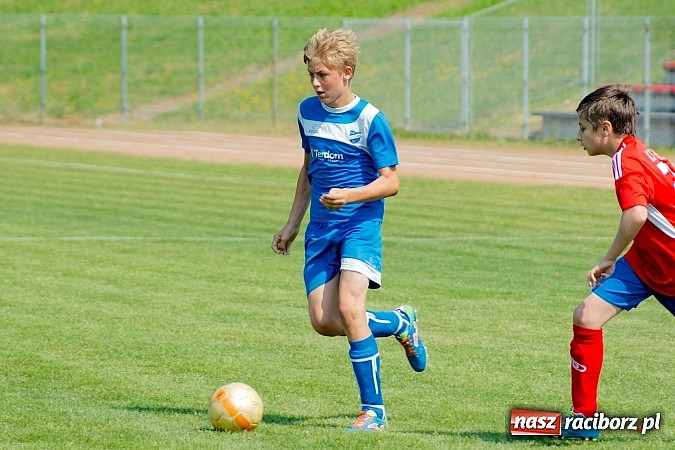 Zdjęcie w galerii na portalu naszraciborz.pl: Młodziki Unii bezlitosne dla Świerklan. Awans dla raciborzan! wiadomości z regionu