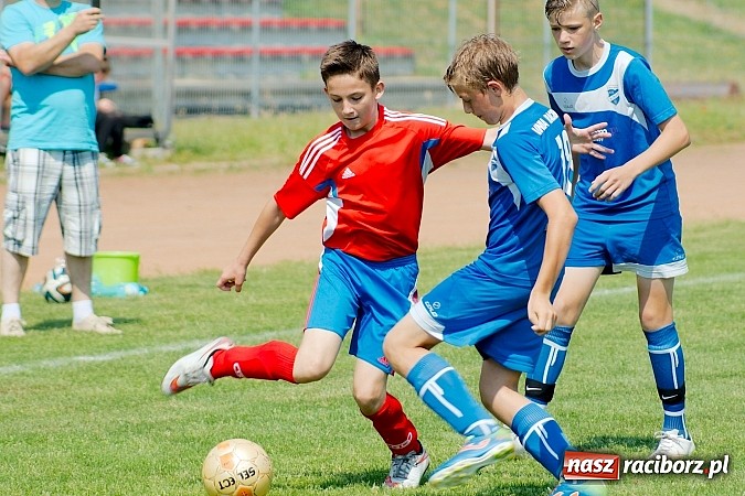 Zdjęcie w galerii na portalu naszraciborz.pl: Młodziki Unii bezlitosne dla Świerklan. Awans dla raciborzan! wiadomości z regionu