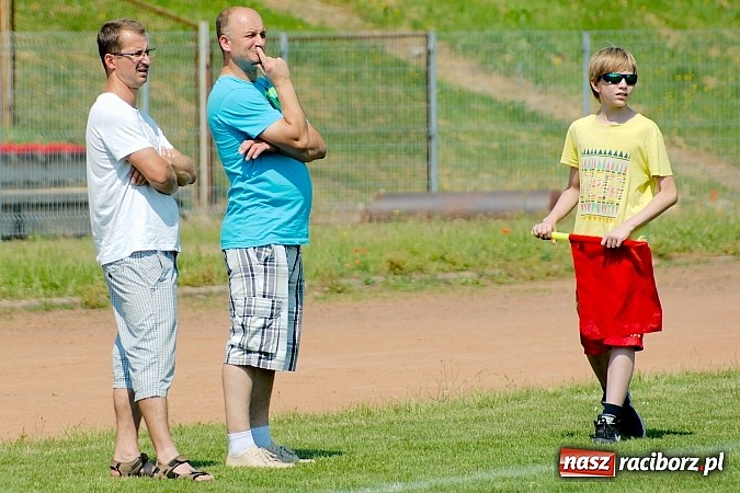 Zdjęcie w galerii na portalu naszraciborz.pl: Młodziki Unii bezlitosne dla Świerklan. Awans dla raciborzan! wiadomości z regionu