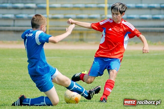 Zdjęcie w galerii na portalu naszraciborz.pl: Młodziki Unii bezlitosne dla Świerklan. Awans dla raciborzan! wiadomości z regionu
