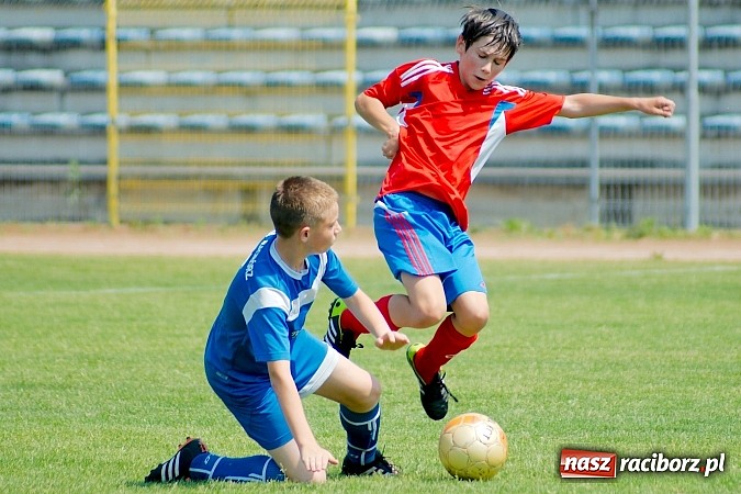 Zdjęcie w galerii na portalu naszraciborz.pl: Młodziki Unii bezlitosne dla Świerklan. Awans dla raciborzan! wiadomości z regionu