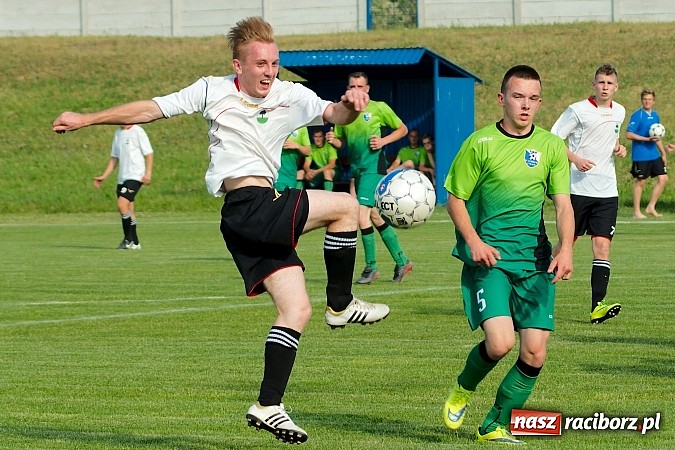 Zdjęcie w galerii na portalu naszraciborz.pl: Dziewięć goli w Bukowie. Gamów żegna się z A klasą! wiadomości z regionu