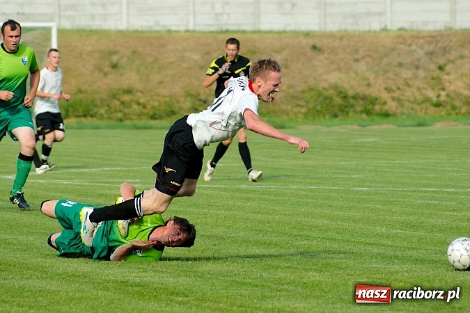 Zdjęcie w galerii na portalu naszraciborz.pl: Dziewięć goli w Bukowie. Gamów żegna się z A klasą! wiadomości z regionu