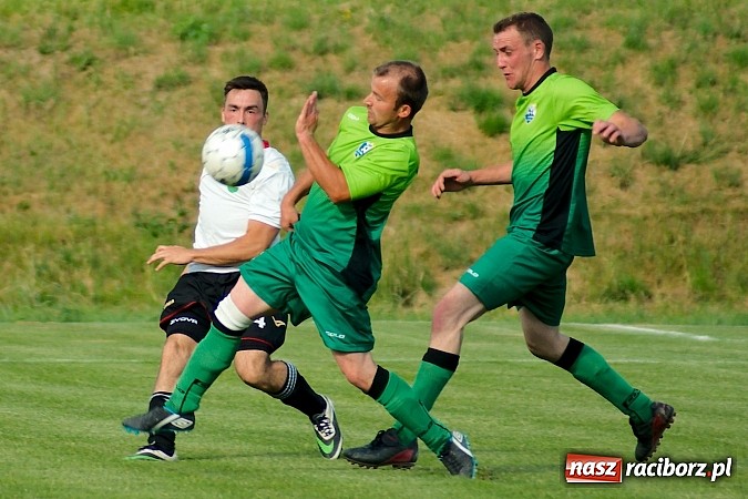Zdjęcie w galerii na portalu naszraciborz.pl: Dziewięć goli w Bukowie. Gamów żegna się z A klasą! wiadomości z regionu