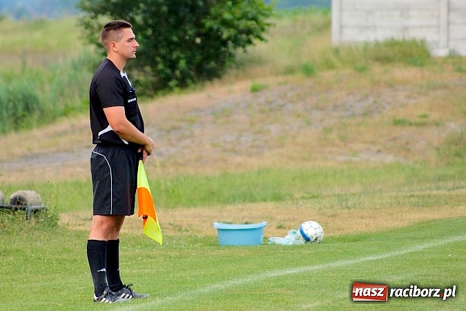 Zdjęcie w galerii na portalu naszraciborz.pl: Dziewięć goli w Bukowie. Gamów żegna się z A klasą! wiadomości z regionu