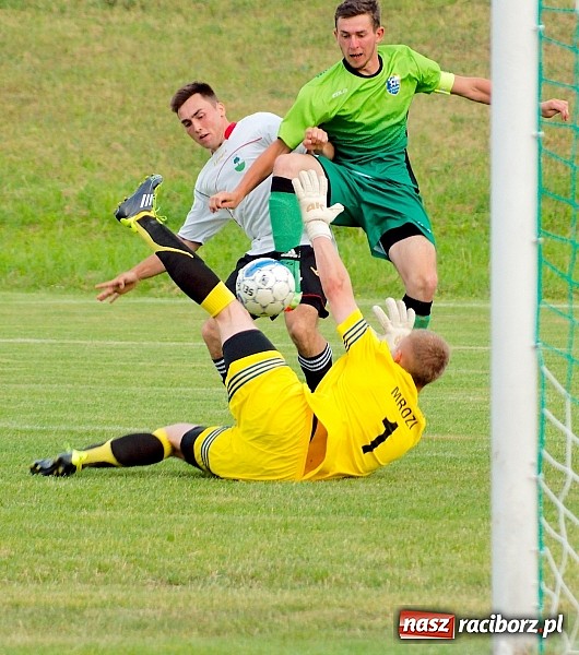 Zdjęcie w galerii na portalu naszraciborz.pl: Dziewięć goli w Bukowie. Gamów żegna się z A klasą! wiadomości z regionu