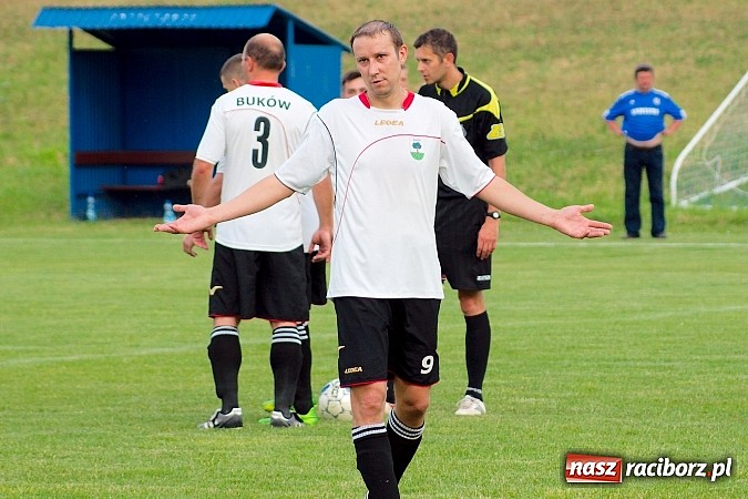 Zdjęcie w galerii na portalu naszraciborz.pl: Dziewięć goli w Bukowie. Gamów żegna się z A klasą! wiadomości z regionu
