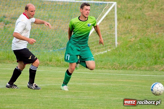 Zdjęcie w galerii na portalu naszraciborz.pl: Dziewięć goli w Bukowie. Gamów żegna się z A klasą! wiadomości z regionu