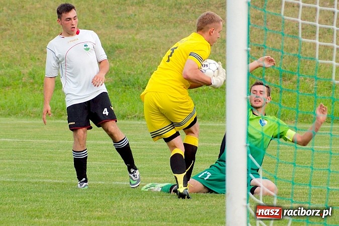 Zdjęcie w galerii na portalu naszraciborz.pl: Dziewięć goli w Bukowie. Gamów żegna się z A klasą! wiadomości z regionu