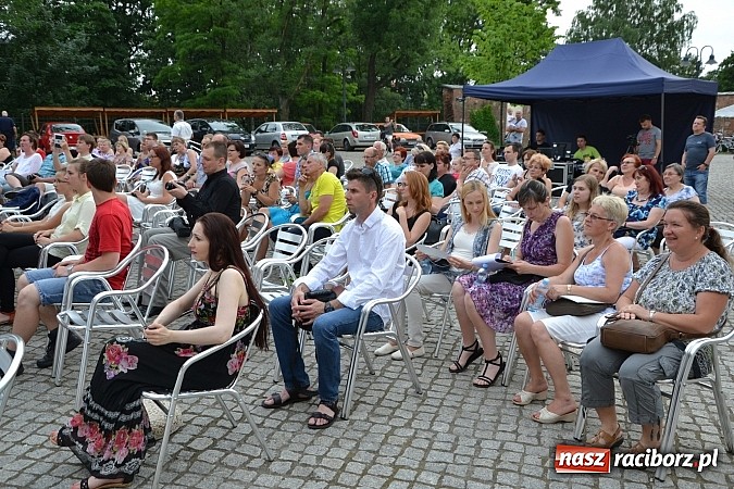Zdjęcie w galerii na portalu naszraciborz.pl: IV Festiwal Piosenki Europejskiej – Racibórz 2015 za nami  wiadomości z regionu