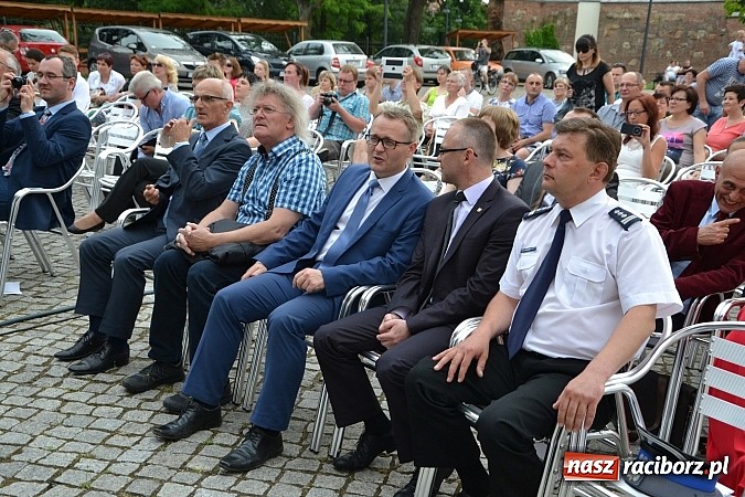 Zdjęcie w galerii na portalu naszraciborz.pl: IV Festiwal Piosenki Europejskiej – Racibórz 2015 za nami  wiadomości z regionu