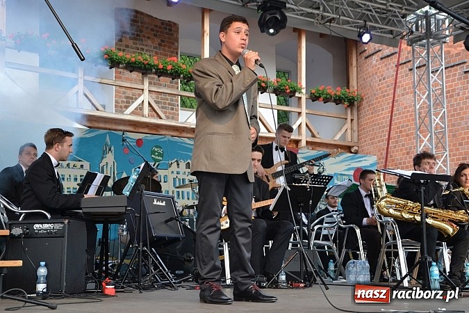 Zdjęcie w galerii na portalu naszraciborz.pl: IV Festiwal Piosenki Europejskiej – Racibórz 2015 za nami  wiadomości z regionu