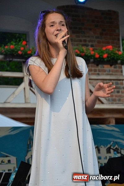 Zdjęcie w galerii na portalu naszraciborz.pl: IV Festiwal Piosenki Europejskiej – Racibórz 2015 za nami  wiadomości z regionu