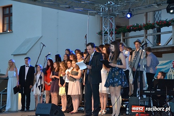 Zdjęcie w galerii na portalu naszraciborz.pl: IV Festiwal Piosenki Europejskiej – Racibórz 2015 za nami  wiadomości z regionu