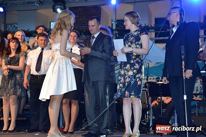Zdjęcie w galerii na portalu naszraciborz.pl: IV Festiwal Piosenki Europejskiej – Racibórz 2015 za nami  wiadomości z regionu