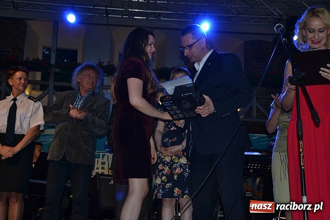 Zdjęcie w galerii na portalu naszraciborz.pl: IV Festiwal Piosenki Europejskiej – Racibórz 2015 za nami  wiadomości z regionu