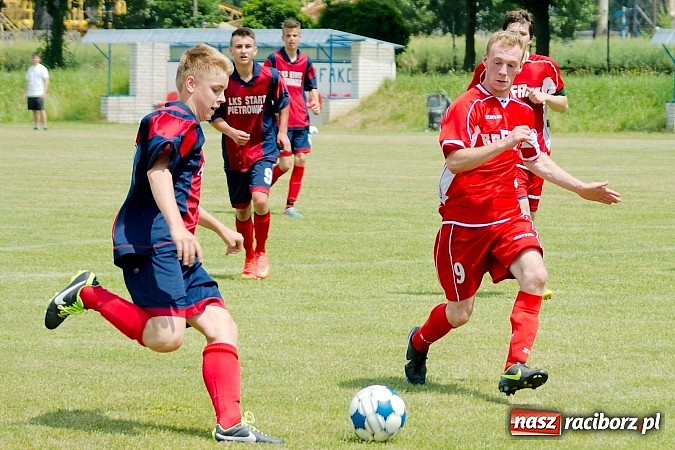 Zdjęcie w galerii na portalu naszraciborz.pl: Juniorzy starsi: Pewne zwycięstwo pietrowickiego Startu wiadomości z regionu