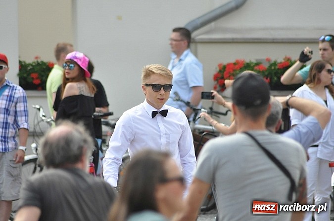 Zdjęcie w galerii na portalu naszraciborz.pl: Połączmy to elegancko, czyli 7. Raciborska Masa Krytyczna z rekordem wiadomości z regionu