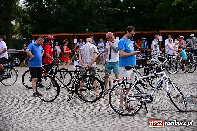 Zdjęcie w galerii na portalu naszraciborz.pl: 7. Raciborska Rowerowa Masa Krytyczna - znajdź się na zdjęciach studia FotoPerla.eu wiadomości z regionu