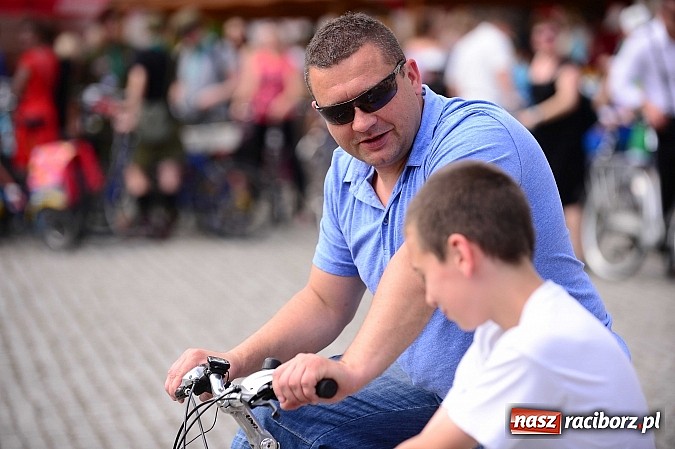 Zdjęcie w galerii na portalu naszraciborz.pl: 7. Raciborska Rowerowa Masa Krytyczna - znajdź się na zdjęciach studia FotoPerla.eu wiadomości z regionu