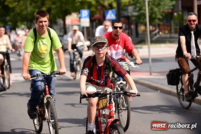 Zdjęcie w galerii na portalu naszraciborz.pl: 7. Raciborska Rowerowa Masa Krytyczna - znajdź się na zdjęciach studia FotoPerla.eu wiadomości z regionu