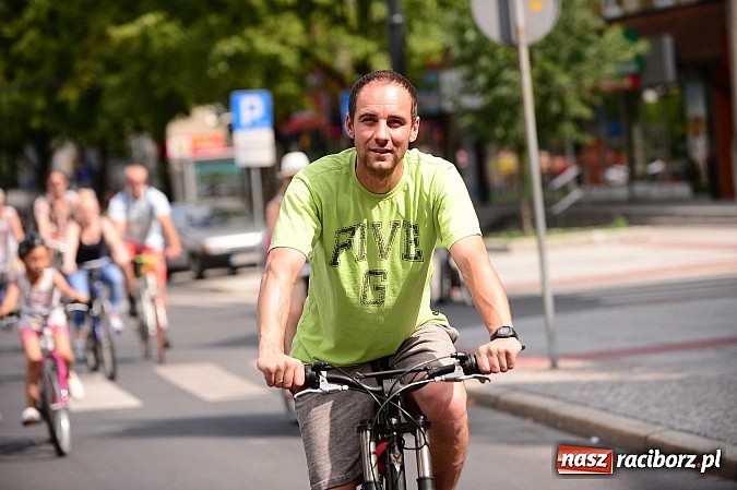 Zdjęcie w galerii na portalu naszraciborz.pl: 7. Raciborska Rowerowa Masa Krytyczna - znajdź się na zdjęciach studia FotoPerla.eu wiadomości z regionu