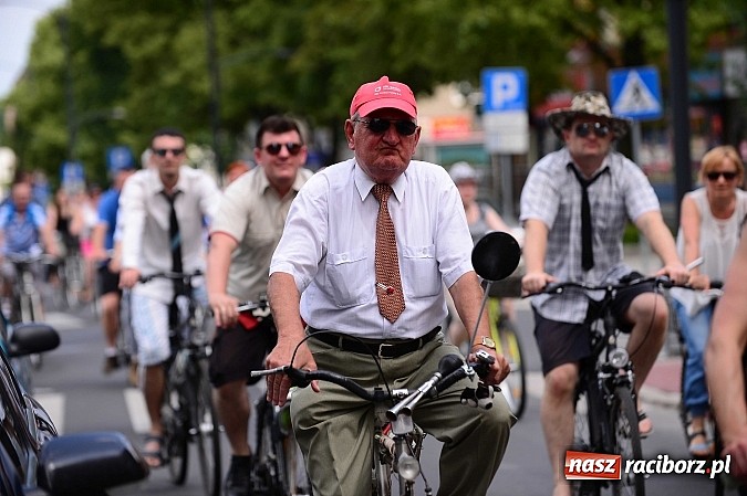 Zdjęcie w galerii na portalu naszraciborz.pl: 7. Raciborska Rowerowa Masa Krytyczna - znajdź się na zdjęciach studia FotoPerla.eu wiadomości z regionu