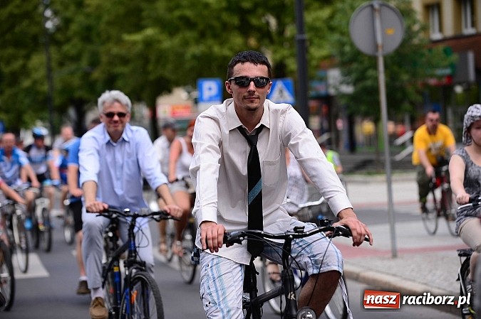Zdjęcie w galerii na portalu naszraciborz.pl: 7. Raciborska Rowerowa Masa Krytyczna - znajdź się na zdjęciach studia FotoPerla.eu wiadomości z regionu