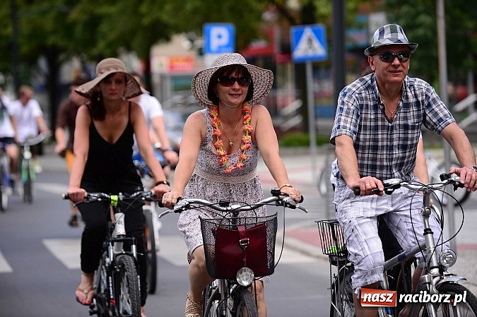 Zdjęcie w galerii na portalu naszraciborz.pl: 7. Raciborska Rowerowa Masa Krytyczna - znajdź się na zdjęciach studia FotoPerla.eu wiadomości z regionu