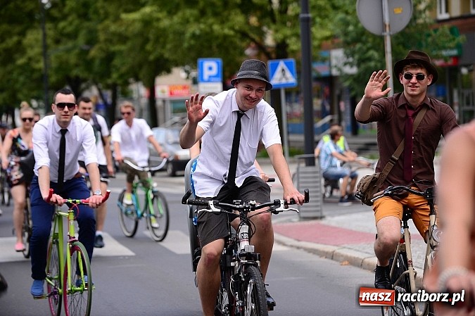 Zdjęcie w galerii na portalu naszraciborz.pl: 7. Raciborska Rowerowa Masa Krytyczna - znajdź się na zdjęciach studia FotoPerla.eu wiadomości z regionu