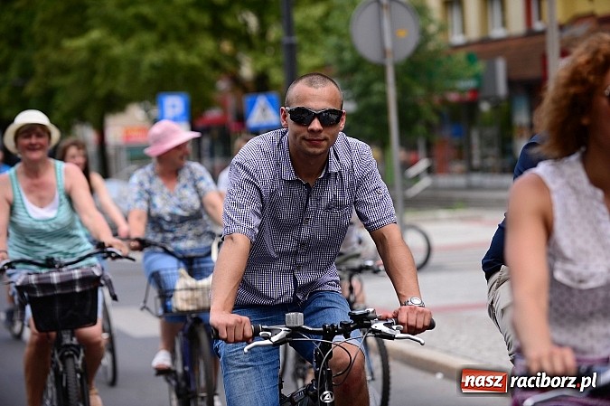 Zdjęcie w galerii na portalu naszraciborz.pl: 7. Raciborska Rowerowa Masa Krytyczna - znajdź się na zdjęciach studia FotoPerla.eu wiadomości z regionu