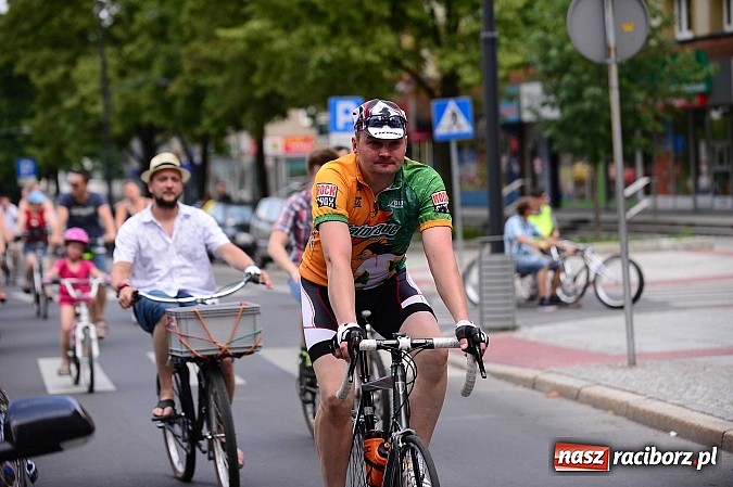 Zdjęcie w galerii na portalu naszraciborz.pl: 7. Raciborska Rowerowa Masa Krytyczna - znajdź się na zdjęciach studia FotoPerla.eu wiadomości z regionu