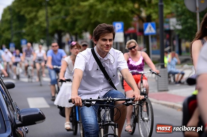 Zdjęcie w galerii na portalu naszraciborz.pl: 7. Raciborska Rowerowa Masa Krytyczna - znajdź się na zdjęciach studia FotoPerla.eu wiadomości z regionu