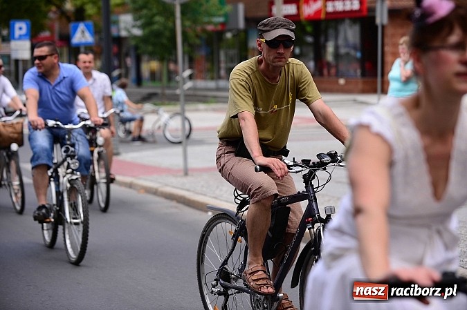 Zdjęcie w galerii na portalu naszraciborz.pl: 7. Raciborska Rowerowa Masa Krytyczna - znajdź się na zdjęciach studia FotoPerla.eu wiadomości z regionu