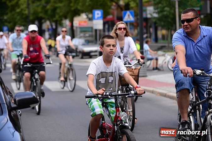 Zdjęcie w galerii na portalu naszraciborz.pl: 7. Raciborska Rowerowa Masa Krytyczna - znajdź się na zdjęciach studia FotoPerla.eu wiadomości z regionu