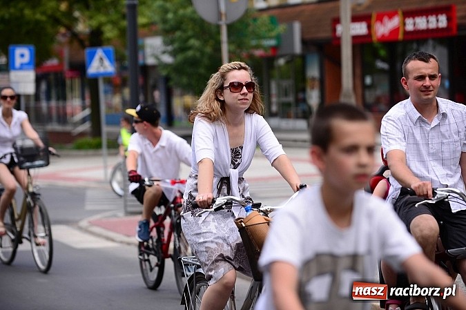 Zdjęcie w galerii na portalu naszraciborz.pl: 7. Raciborska Rowerowa Masa Krytyczna - znajdź się na zdjęciach studia FotoPerla.eu wiadomości z regionu