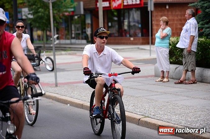 Zdjęcie w galerii na portalu naszraciborz.pl: 7. Raciborska Rowerowa Masa Krytyczna - znajdź się na zdjęciach studia FotoPerla.eu wiadomości z regionu
