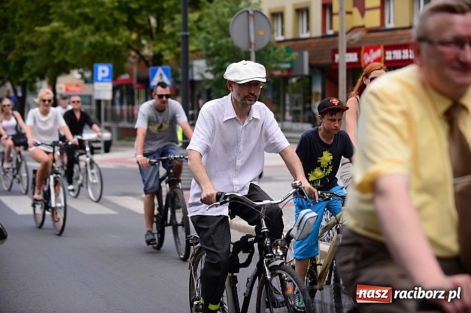 Zdjęcie w galerii na portalu naszraciborz.pl: 7. Raciborska Rowerowa Masa Krytyczna - znajdź się na zdjęciach studia FotoPerla.eu wiadomości z regionu