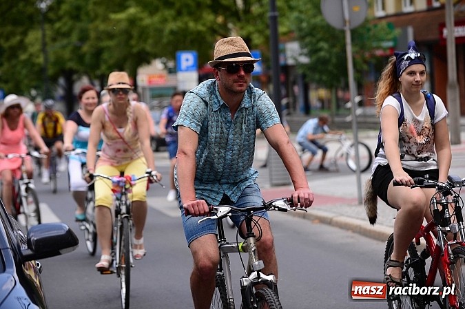 Zdjęcie w galerii na portalu naszraciborz.pl: 7. Raciborska Rowerowa Masa Krytyczna - znajdź się na zdjęciach studia FotoPerla.eu wiadomości z regionu