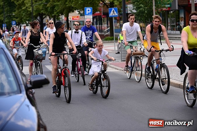 Zdjęcie w galerii na portalu naszraciborz.pl: 7. Raciborska Rowerowa Masa Krytyczna - znajdź się na zdjęciach studia FotoPerla.eu wiadomości z regionu