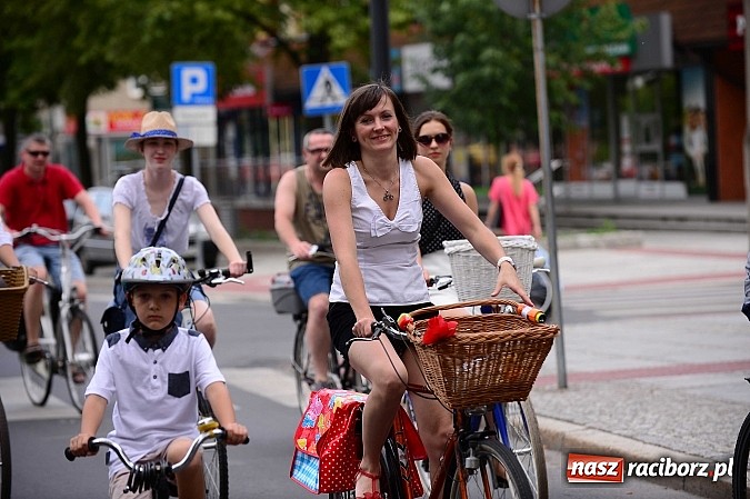 Zdjęcie w galerii na portalu naszraciborz.pl: 7. Raciborska Rowerowa Masa Krytyczna - znajdź się na zdjęciach studia FotoPerla.eu wiadomości z regionu