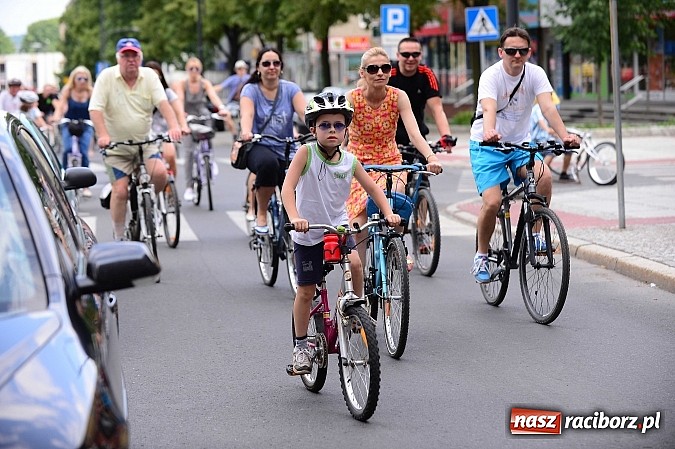 Zdjęcie w galerii na portalu naszraciborz.pl: 7. Raciborska Rowerowa Masa Krytyczna - znajdź się na zdjęciach studia FotoPerla.eu wiadomości z regionu