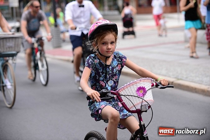 Zdjęcie w galerii na portalu naszraciborz.pl: 7. Raciborska Rowerowa Masa Krytyczna - znajdź się na zdjęciach studia FotoPerla.eu wiadomości z regionu