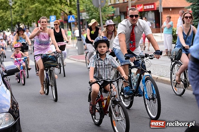 Zdjęcie w galerii na portalu naszraciborz.pl: 7. Raciborska Rowerowa Masa Krytyczna - znajdź się na zdjęciach studia FotoPerla.eu wiadomości z regionu