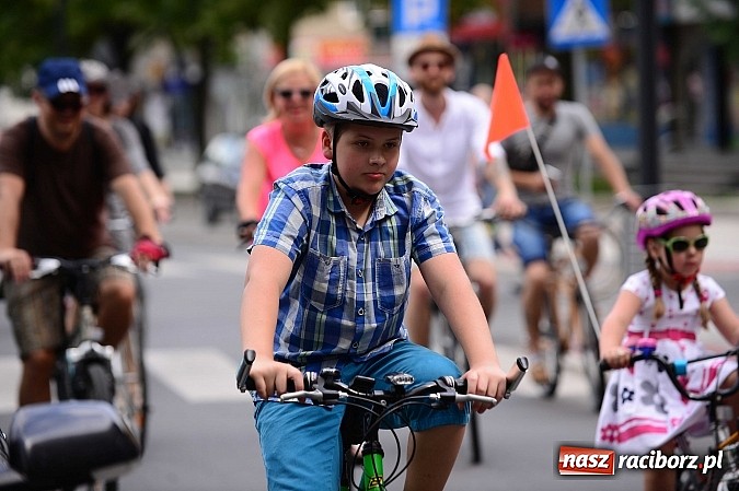 Zdjęcie w galerii na portalu naszraciborz.pl: 7. Raciborska Rowerowa Masa Krytyczna - znajdź się na zdjęciach studia FotoPerla.eu wiadomości z regionu