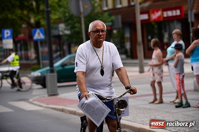 Zdjęcie w galerii na portalu naszraciborz.pl: 7. Raciborska Rowerowa Masa Krytyczna - znajdź się na zdjęciach studia FotoPerla.eu wiadomości z regionu